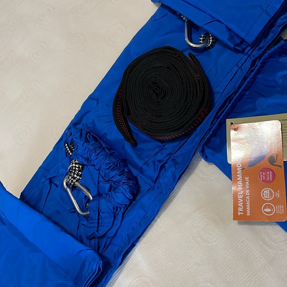 ADVENTURIDGE Travel Hammock - Picture 7 of 7
